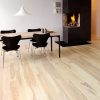 Salón, suelo de fresno