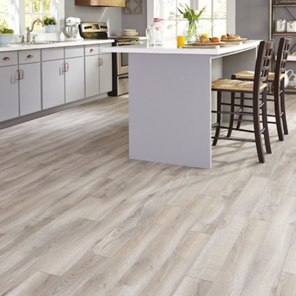 Cocina, piso de madera de fresno blanco
