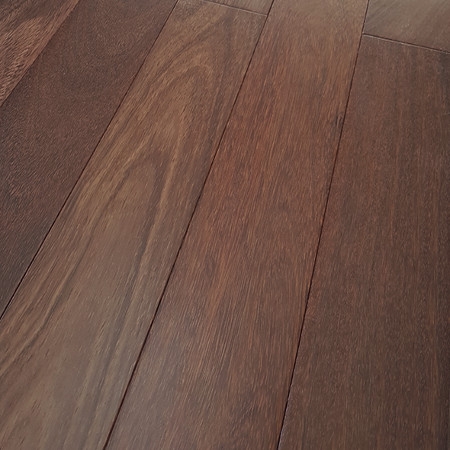 Suelo de madera SUCUPIRA